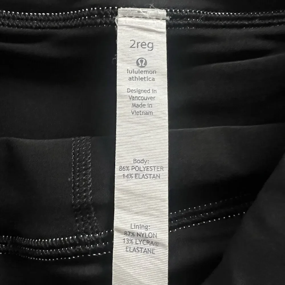 Lululemon Women Dottie Eyelet White Black Print Pace Rival Skirt II Skort 2 Reg